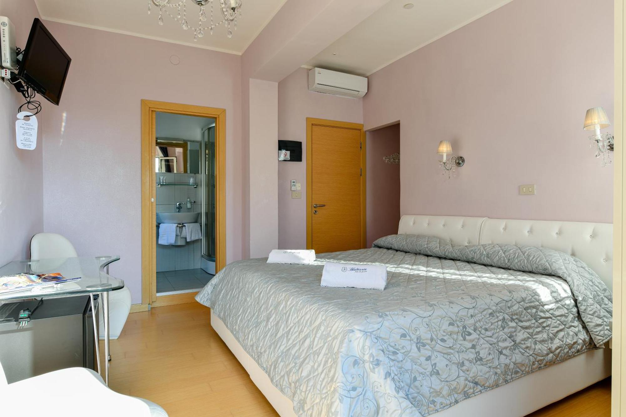 Hotel Blumarin Lido di Jesolo Exterior foto